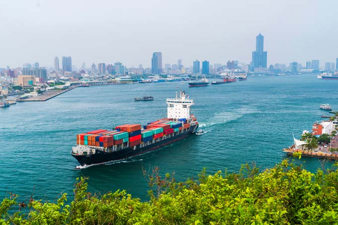 The Port of Kaohsiung -  Taiwan shipping
