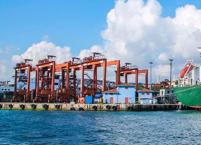 Hai Phong seaport - UK Vietnam shipping ports